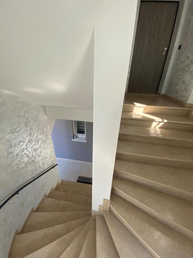 Apartments Hemetek Veli Losinj Luaran gambar