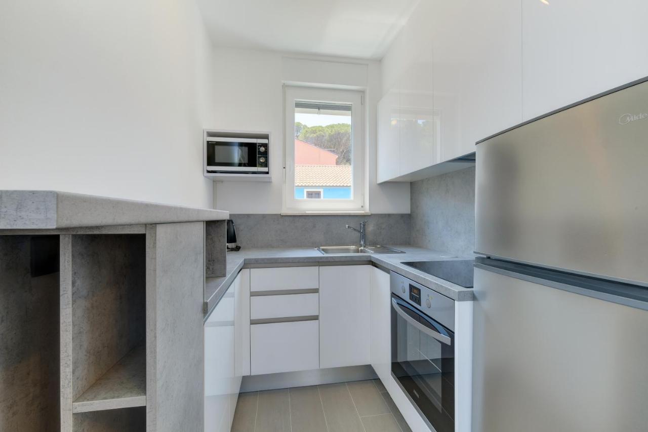 Apartments Hemetek Veli Losinj Luaran gambar