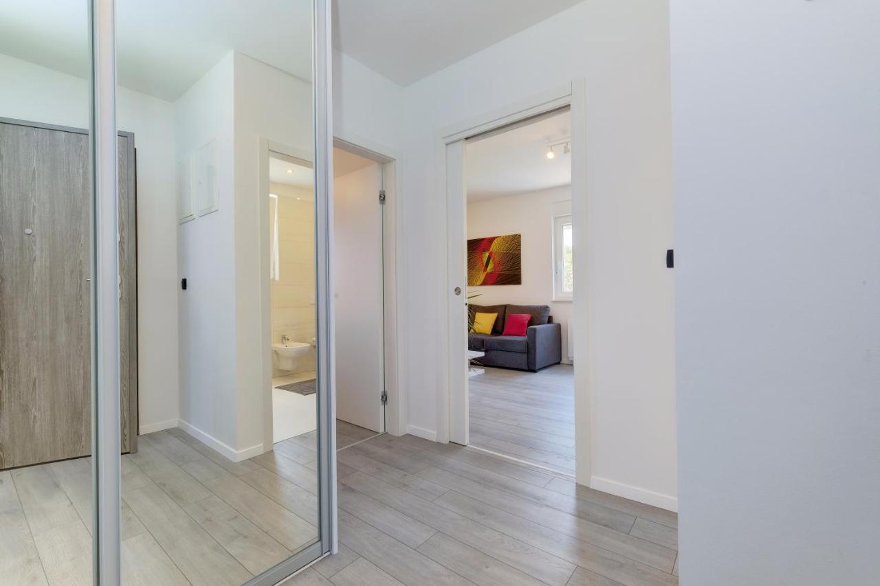 Apartments Hemetek Veli Losinj Luaran gambar